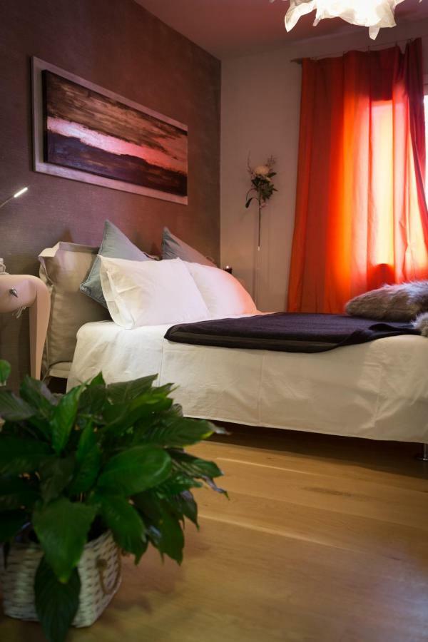 Kia Ora Suite Apartment San Zenone Exterior foto