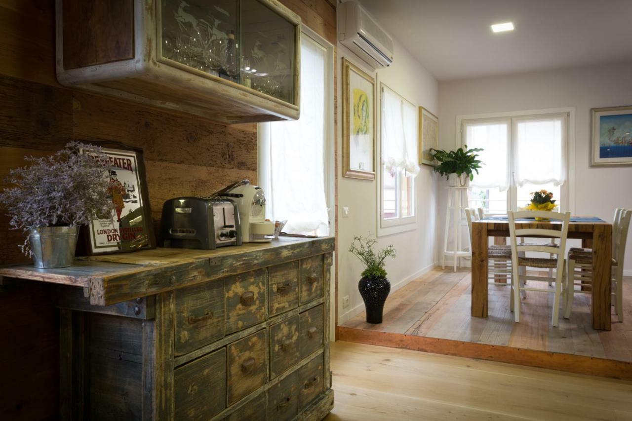 Kia Ora Suite Apartment San Zenone Exterior foto