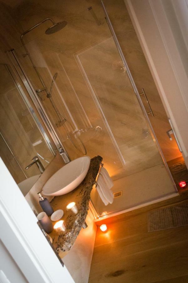 Kia Ora Suite Apartment San Zenone Exterior foto